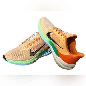 Nike Women's WINFLO 9 Peach Green Athletic Running Shoes DD8686-800 Size 9